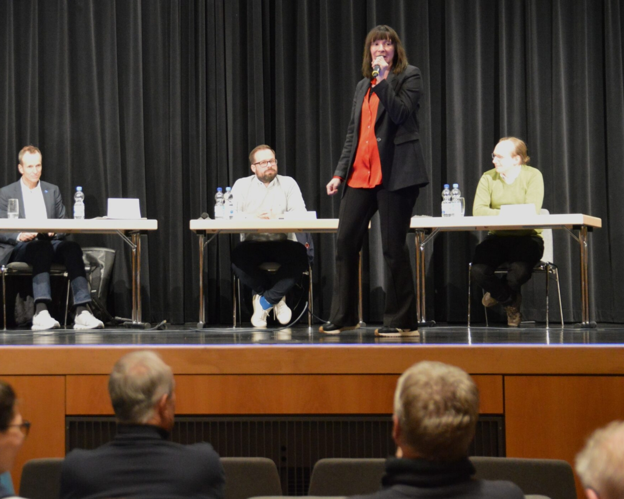 Foto einer Podiumsdiskussion